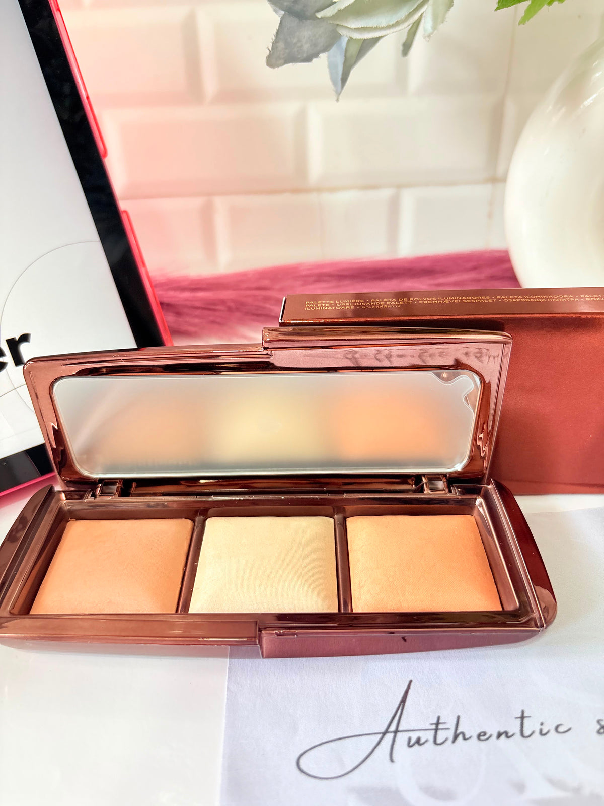 Hourglass Ambient Lighting Palette