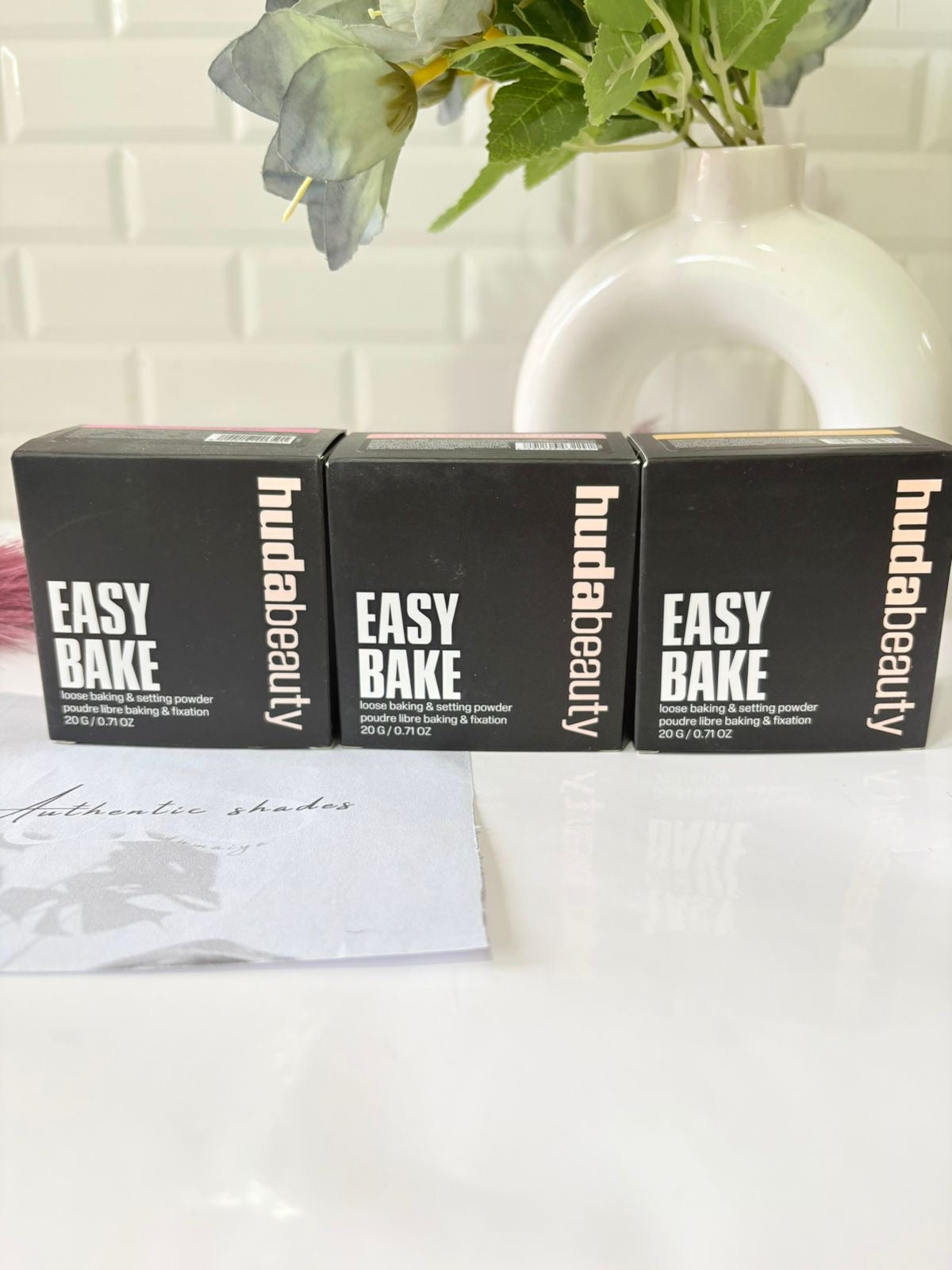Huda Beauty Easy Bake Loose Baking Setting Powder