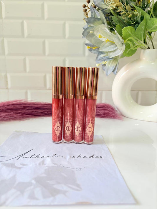 Charlotte Tilbury Collagen Lip Bath lip gloss