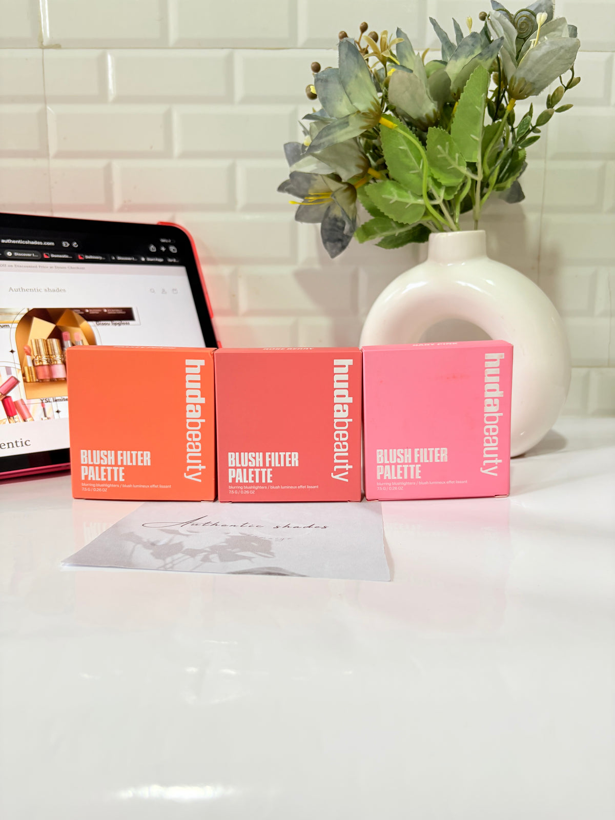 Huda Beauty Blush Filter Blurring Blushlighters Palette