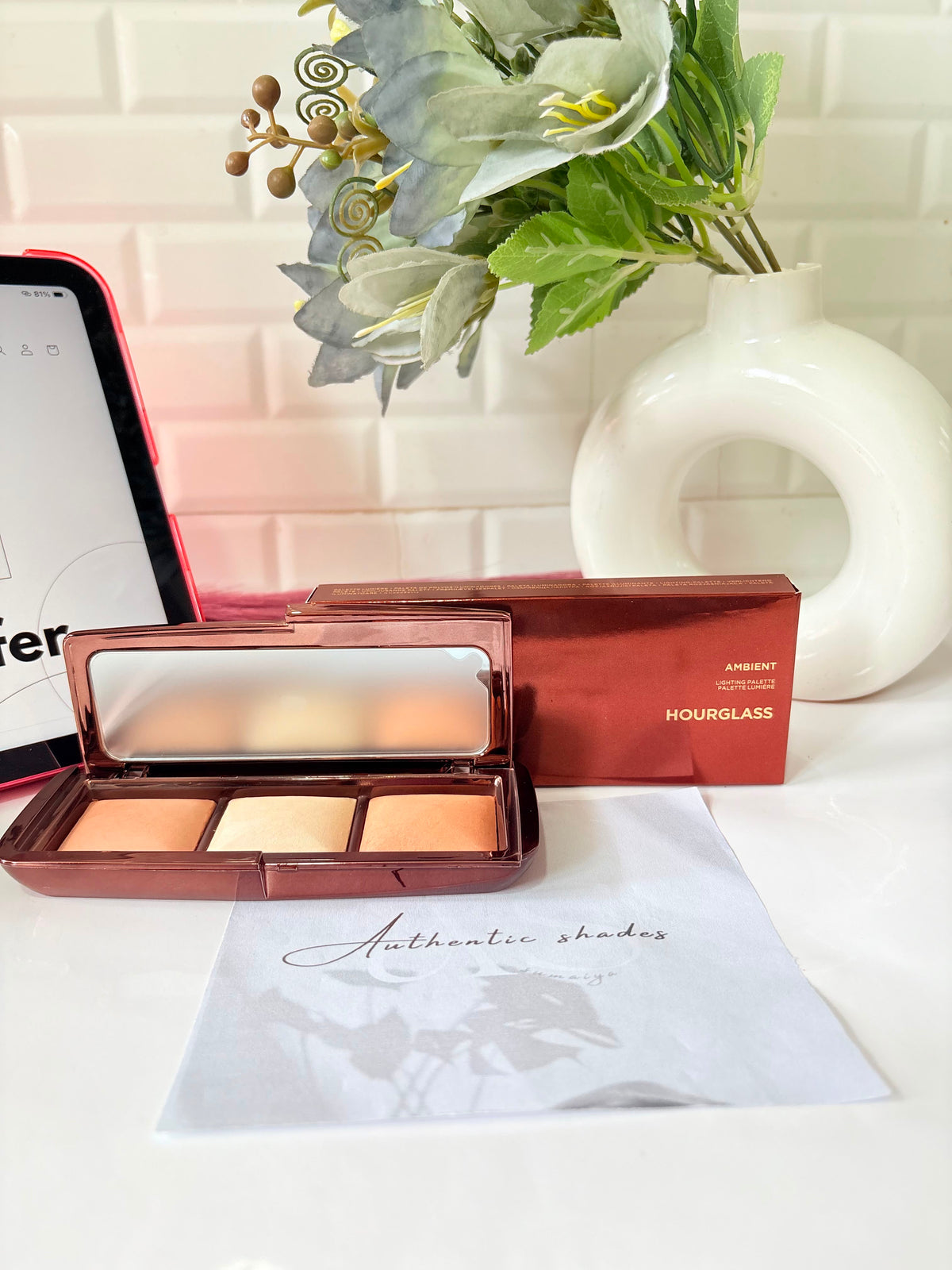 Hourglass Ambient Lighting Palette